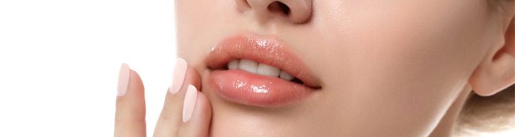 Cómo lograr unos labios más voluminosos con ácido hialurónico